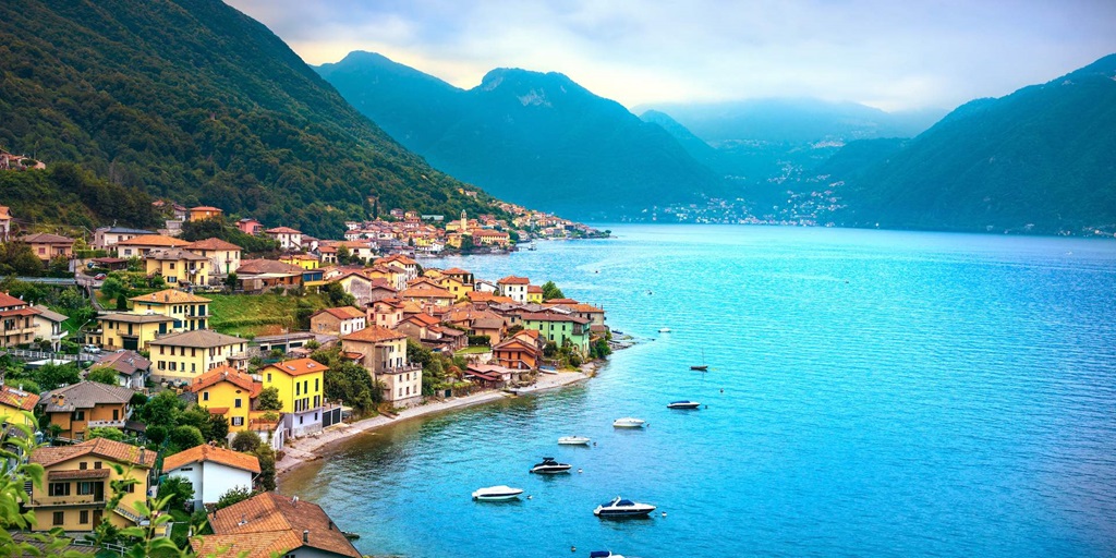 What is the cheapest way to travel across Europe?